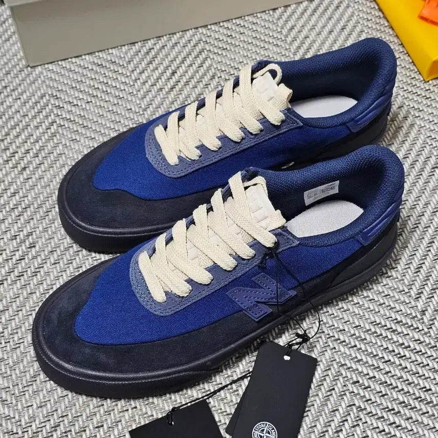 [BUNJANG] New Balance x Stone Island Numeric 272 Sneakers / 뉴발란스 x 스톤 아일랜드 뉴메릭 272 (새 상품)