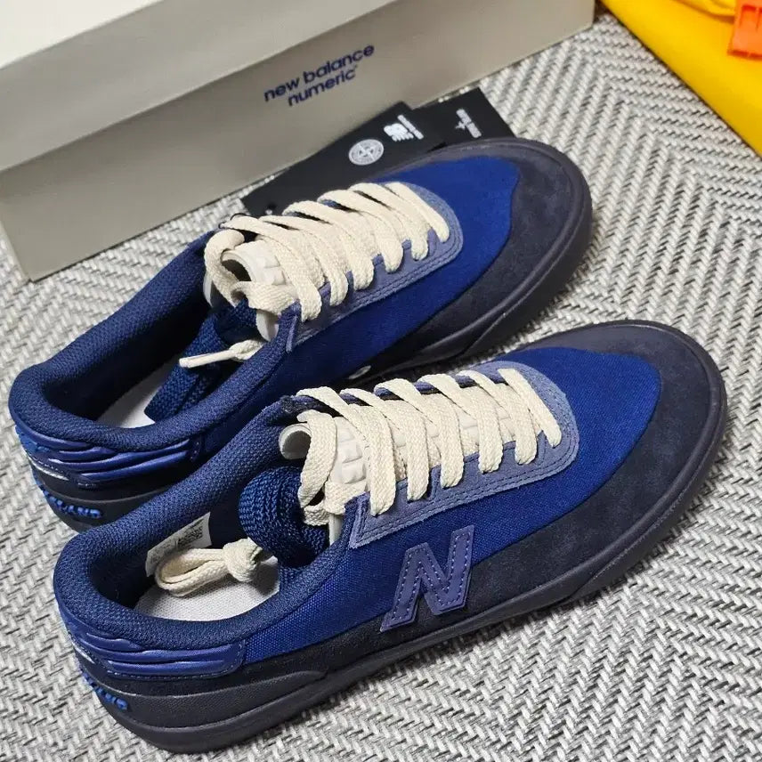 [BUNJANG] New Balance x Stone Island Numeric 272 Sneakers / 뉴발란스 x 스톤 아일랜드 뉴메릭 272 (새 상품)