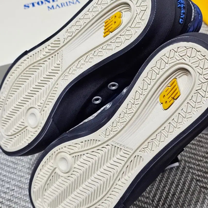 [BUNJANG] New Balance x Stone Island Numeric 272 Sneakers / 뉴발란스 x 스톤 아일랜드 뉴메릭 272 (새 상품)