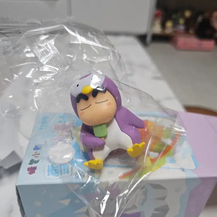 [BUNJANG] Crayon Shin-chan Figure / 짱구는 못말려 눈의 낭만시 피규어 단순개봉