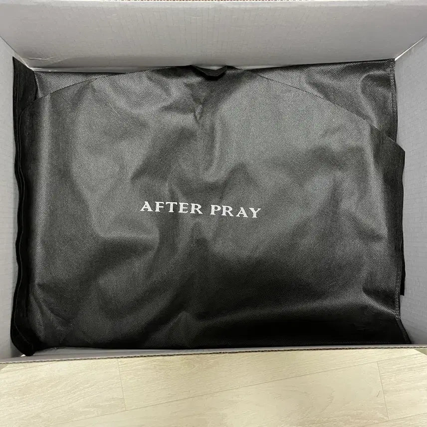 [BUNJANG] Afterpray Rigards Cashmere Harrington Jacket Navy / 애프터프레이 리가즈 캐시미어 해링턴 네이비