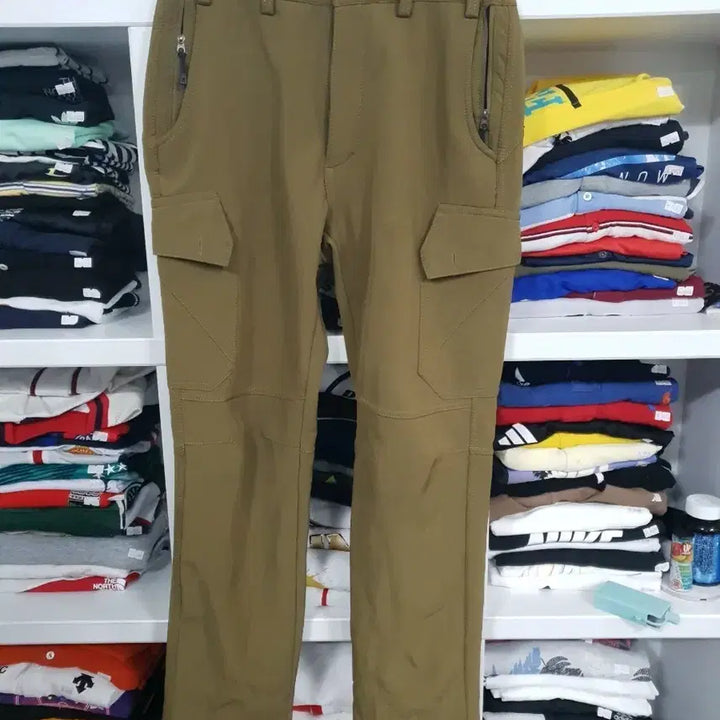 [BUNJANG] Khaki Cargo Pants / 카키색 남성 카고 바지