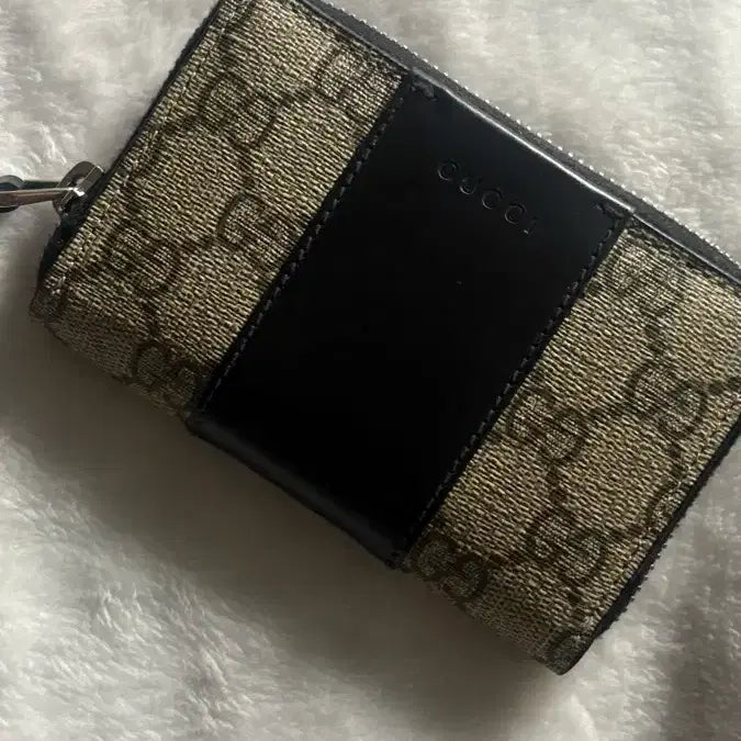 [BUNJANG] Gucci Supreme Zip Card Wallet / 구찌 수프림 지퍼 카드지갑 (네고가능)