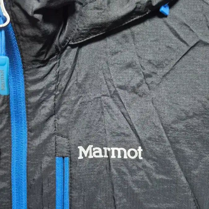 [SOLD OUT] 105) 마모트 바람막이 블랙 후드 자켓
