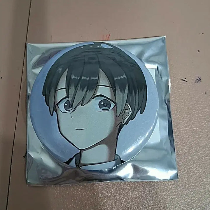 [BUNJANG] Milligram Kayano Mikoto Can Badge / 밀그램 카야노 미코토 캔뱃지 팔아요.