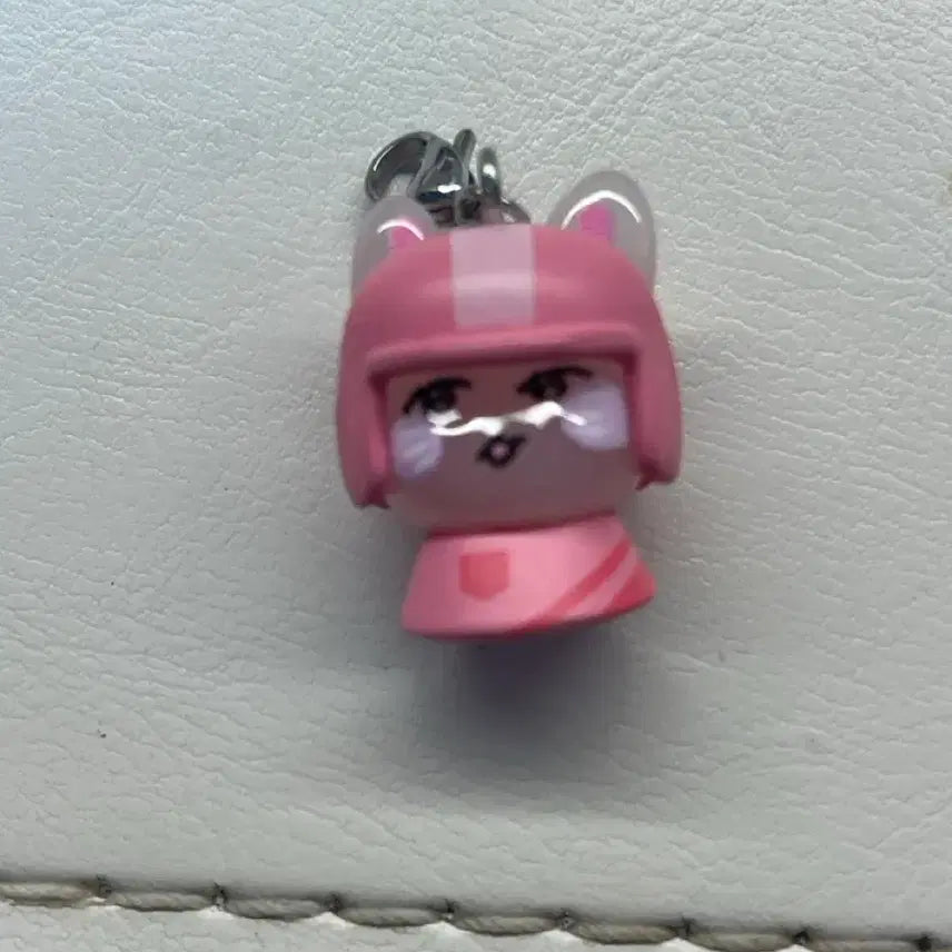 [BUNJANG] Zerobaseone Han Yujin Concert Keyring / 제베원 제로베이스원 한유진 키링 콘서트