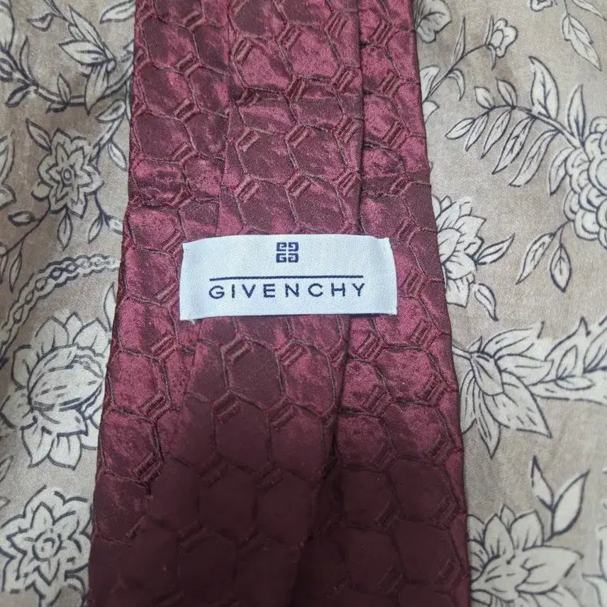[BUNJANG] Givenchy Burgundy Silk Tie / 지방시 버건디 넥타이 정품 미사용품