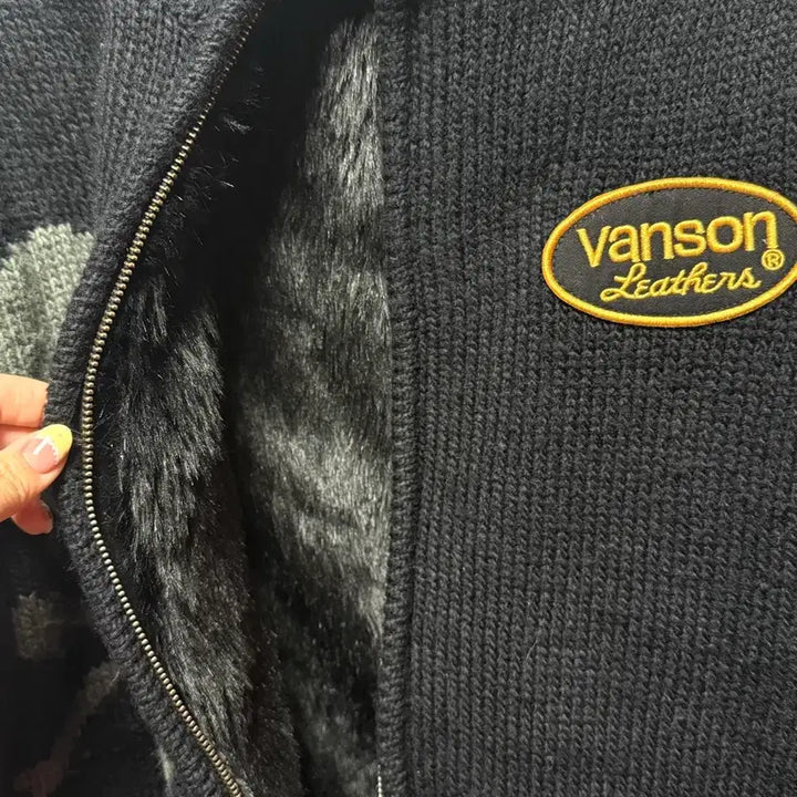 [BUNJANG] Benson Cowichan Mustang XL / 벤슨 코위찬 무스탕XL