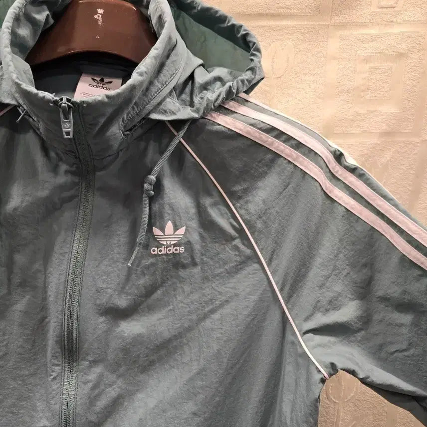 [BUNJANG] Adidas Superstar Windbreaker Jacket M (95) / 아디다스 슈퍼스타 윈드브레이커 바람막이 자켓 M(95)