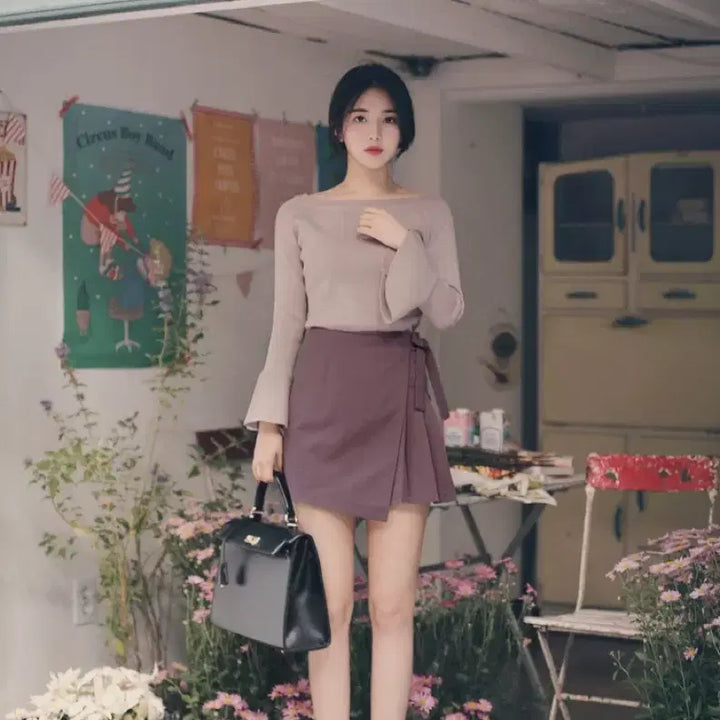 [BUNJANG] MilkCocoa Blouse and Skirt Set-up / 밀크코코아 블라우스 + 스커트 셋업