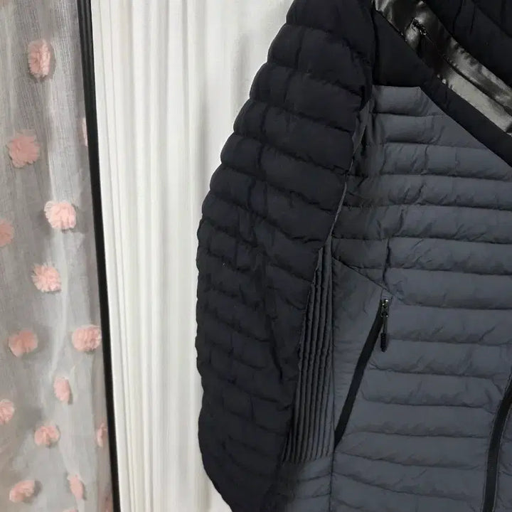 [BUNJANG] Aider Men's Lightweight Padded Jacket (XL) / 아이더남성경량패딩(XL)