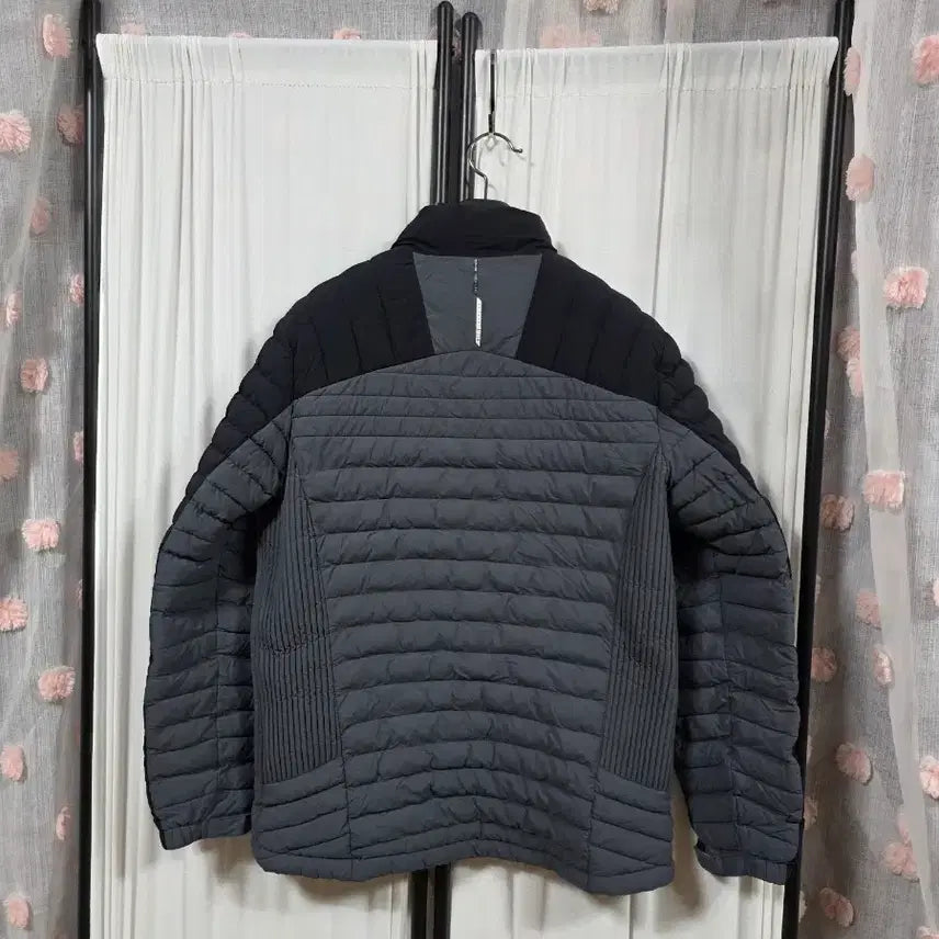 [BUNJANG] Aider Men's Lightweight Padded Jacket (XL) / 아이더남성경량패딩(XL)