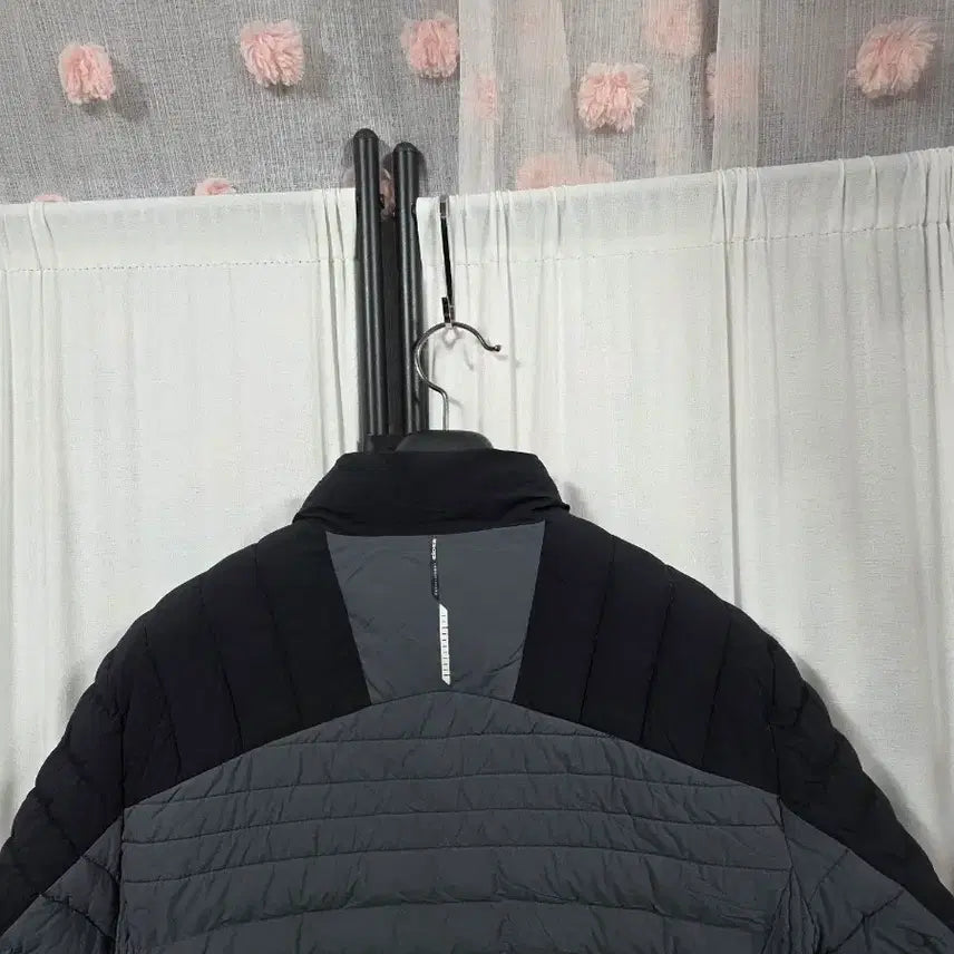 [BUNJANG] Aider Men's Lightweight Padded Jacket (XL) / 아이더남성경량패딩(XL)