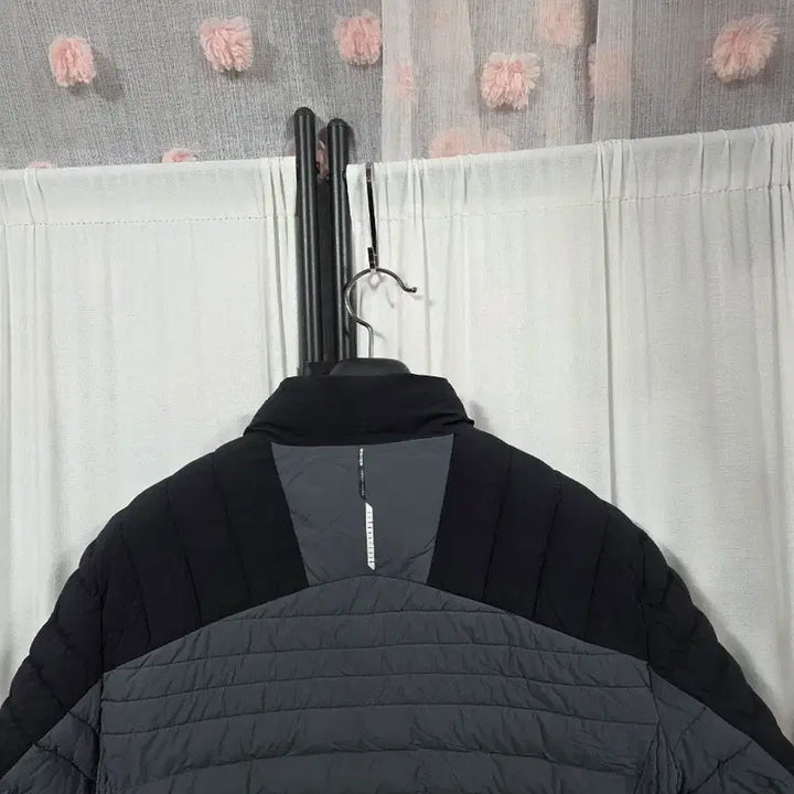 [BUNJANG] Aider Men's Lightweight Padded Jacket (XL) / 아이더남성경량패딩(XL)