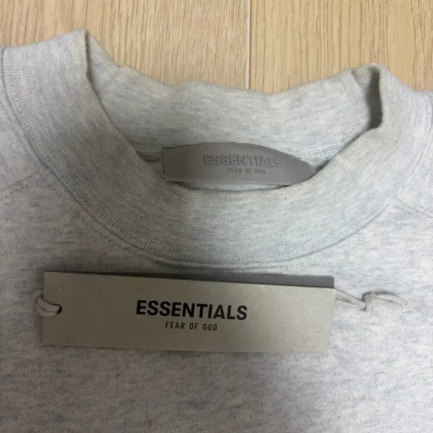 [BUNJANG] Fear of God Essentials 1977 Crewneck Sweatshirt / 피어오브갓 에센셜 1977 맨투맨
