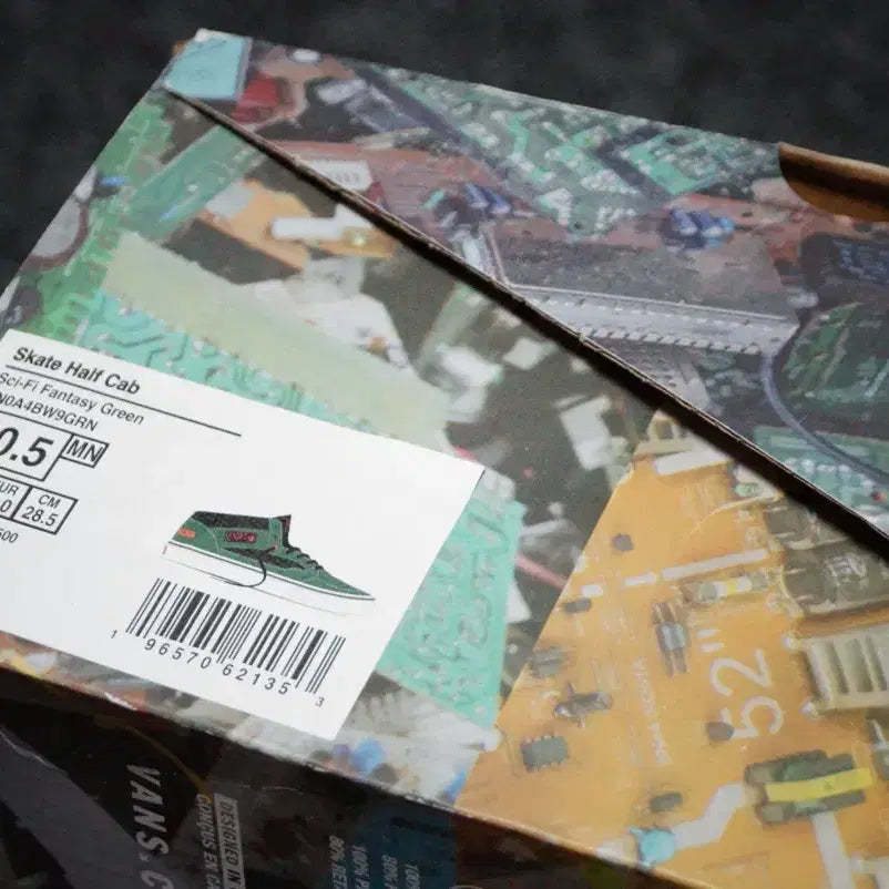 [BUNJANG] Vans Sci-Fi Skate Half Cab 92 VCU Sneakers / (285)(마지막한점) 반스 X SCI FI 스케이트 하프캡 92 VCU