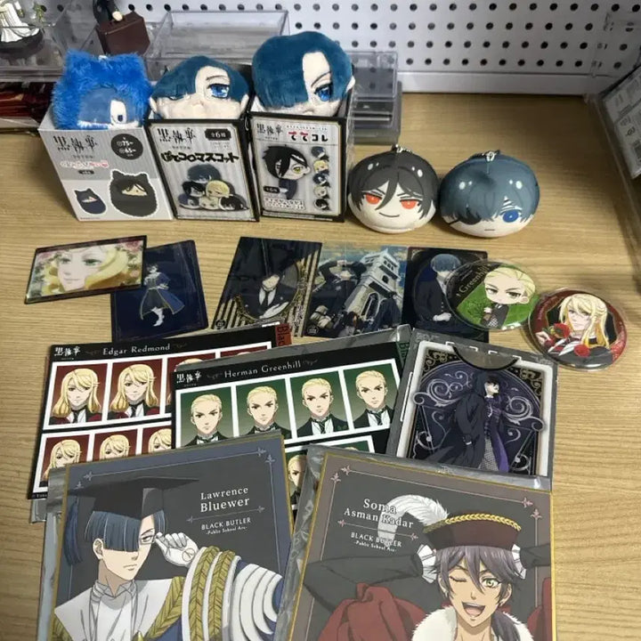 [BUNJANG] Black Butler Merchandise / 흑집사 굿즈 팔아요(사진에 있는거 일괄)(덤 엄청 많이 드려요)