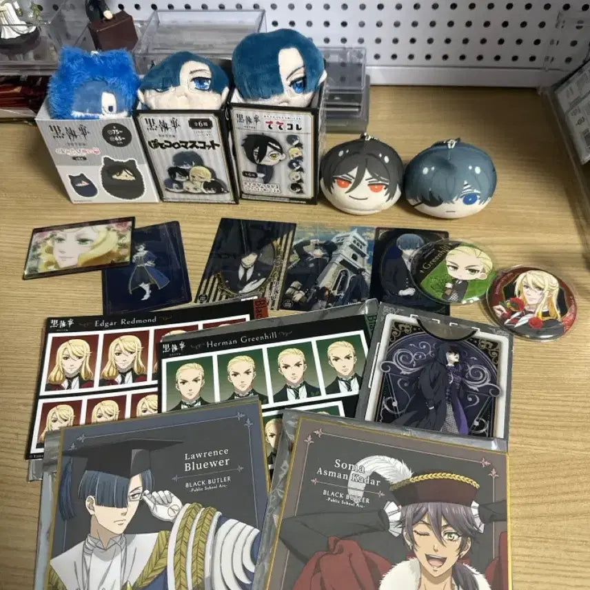 [BUNJANG] Black Butler Merchandise / 흑집사 굿즈 팔아요(사진에 있는거 일괄)(덤 엄청 많이 드려요)