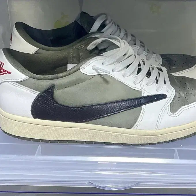 [BUNJANG] Nike Travis Scott Jordan 1 Retro Low OG SP Reverse Olive 280 / 조던1 x트래비스 스캇 레트로 로우 OG SP 리버스 올리브 280