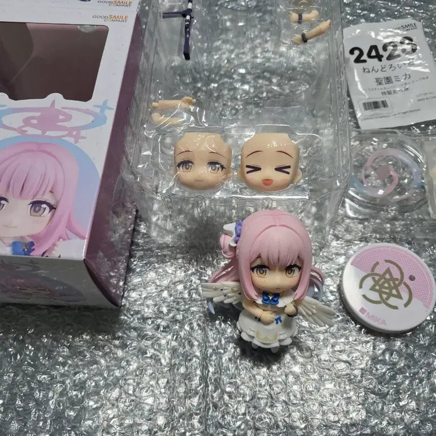 [BUNJANG] Blue Archive Mika Nendoroid POB / 블루아카이브 미카 넨도+특전