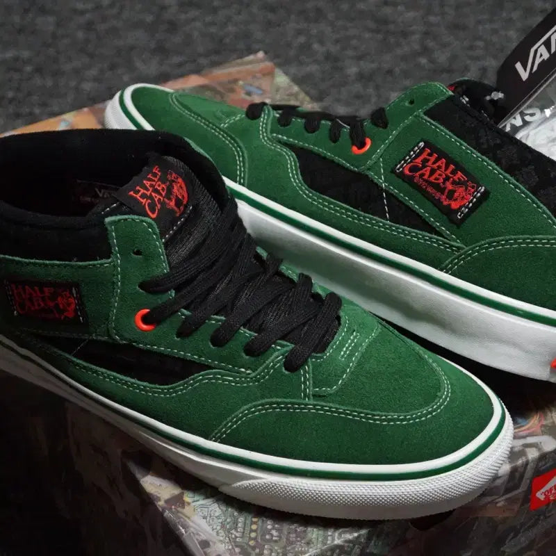 [BUNJANG] Vans Sci-Fi Skate Half Cab 92 VCU Sneakers / (260) 반스 X SCI FI 스케이트 하프캡 92 VCU (2)