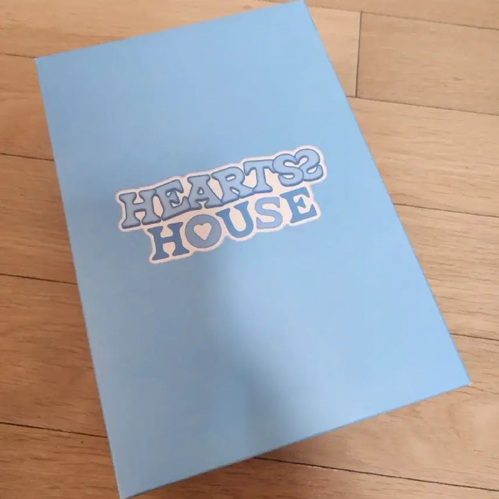 [BUNJANG] Heart to Heart Fanmeeting Postcard Bundle Set / 하츠투하츠 팬미팅 입장특전 엽서 일괄 하투하