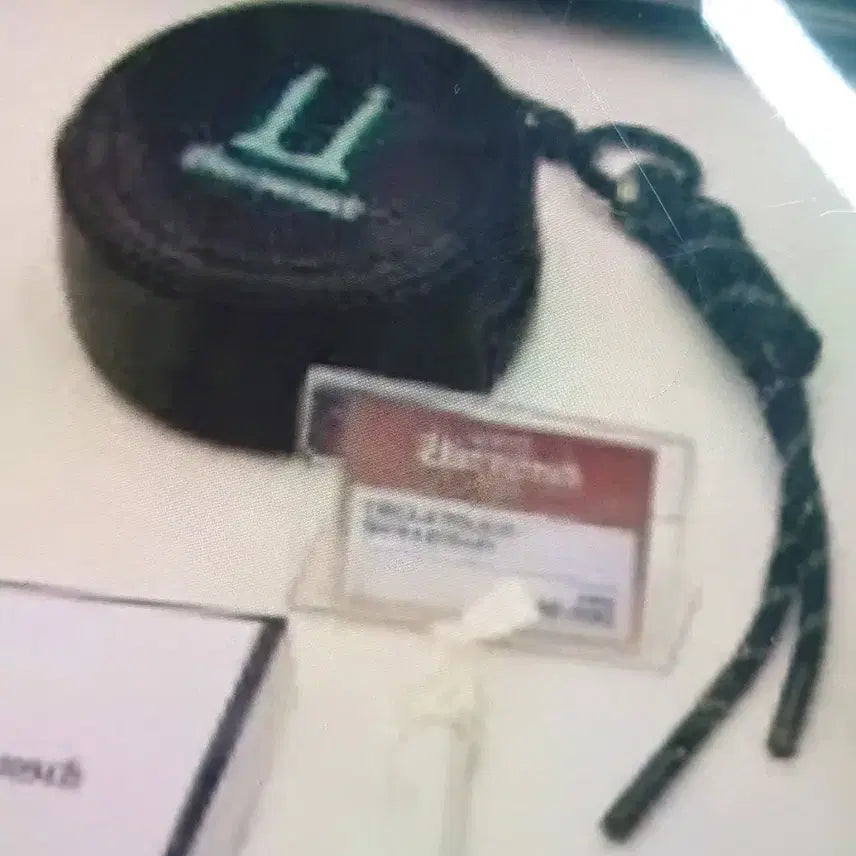 [BUNJANG] G-Dragon Encore Circle Pouch (Sealed) / 지드래곤 앵콜_서클파우치 / 미개봉 새상품 팜