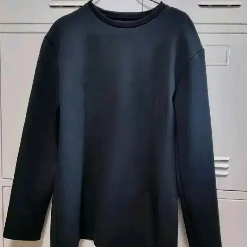 [BUNJANG] orr Neoprene Dart Sweatshirt - Black, S / orr 오르 네오프렌 다트 맨투맨 - 블랙,S