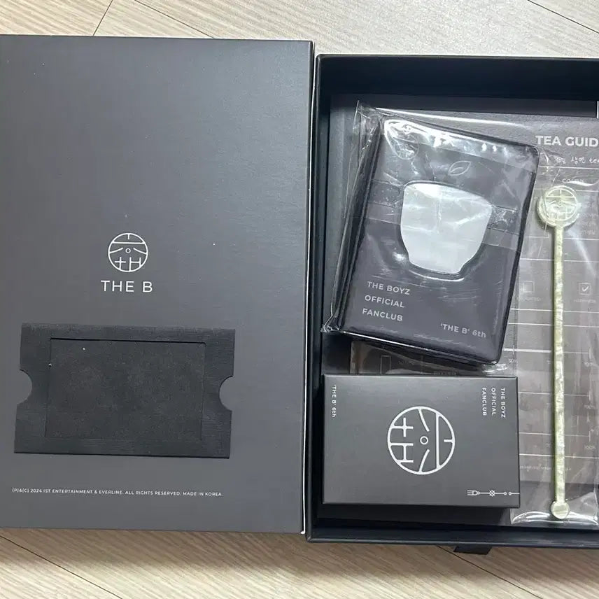 [BUNJANG] The Boyz The B 6th Kit / 더보이즈 더비6기 키트 판매합니다