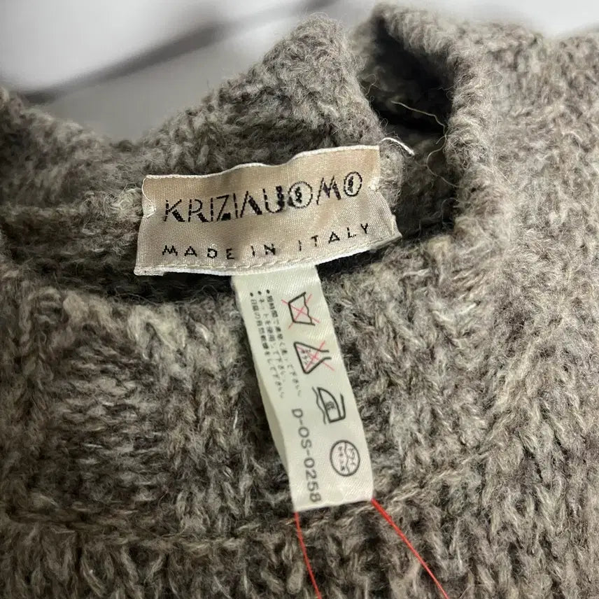 [BUNJANG] Lilystore Vintage Bear Knit Sweater / 리리스토어 빈티지 니트