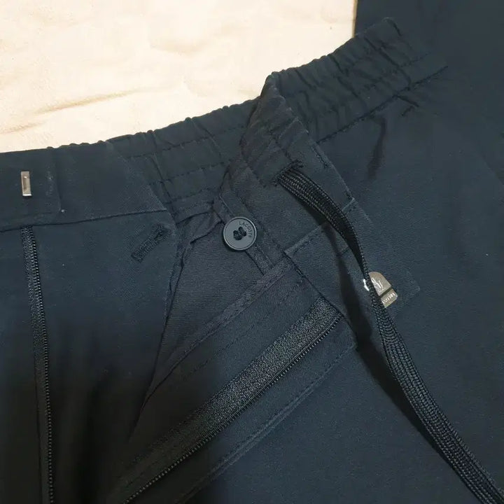 [BUNJANG] Lacoste Pants & Scarf / 라코스테 바지, 목도리