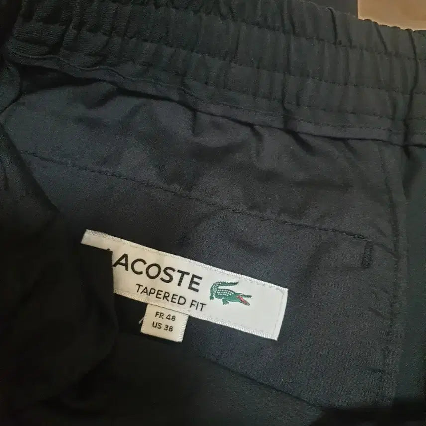 [BUNJANG] Lacoste Pants & Scarf / 라코스테 바지, 목도리