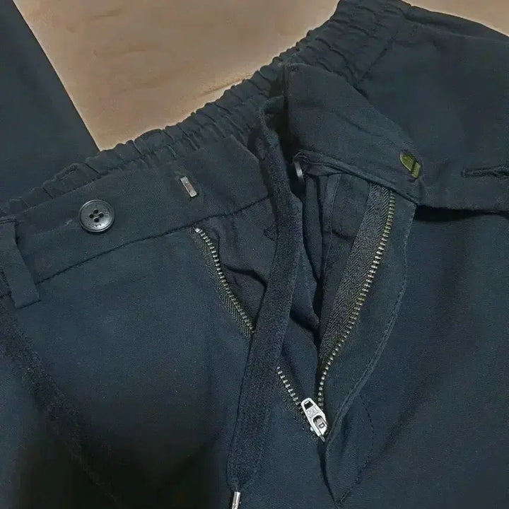 [BUNJANG] Lacoste Pants & Scarf / 라코스테 바지, 목도리