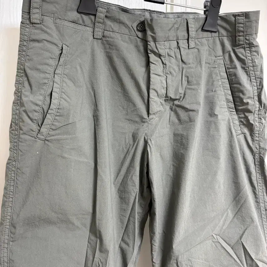 [BUNJANG] Pitoryno Khaki Pants Size 34 / 피티토리노 카키 팬츠(삼성물산 24년)