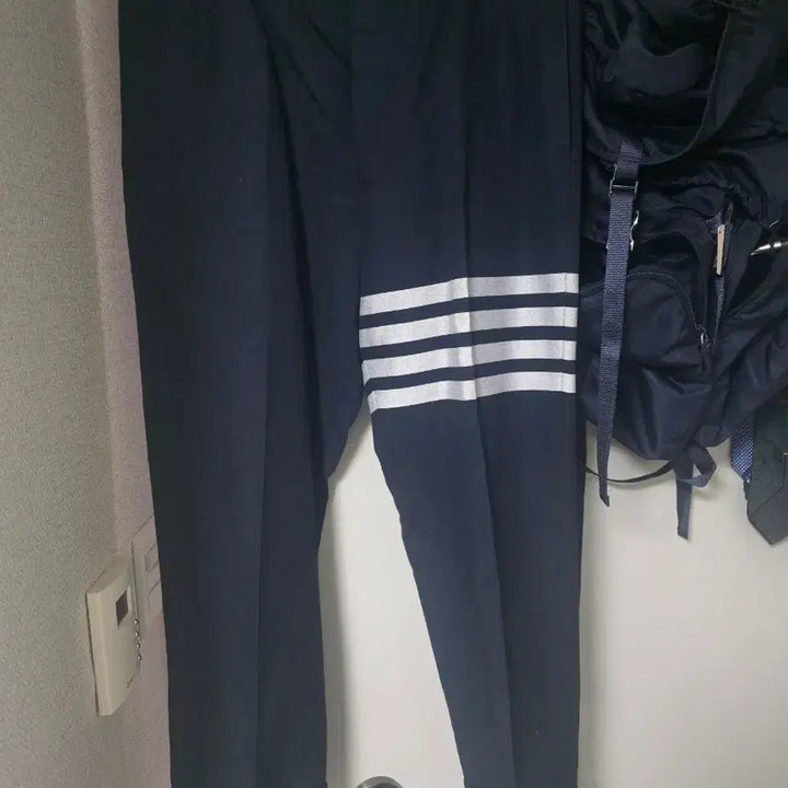 [BUNJANG] Thom Browne 4-Bar Cotton Trousers / 톰브라운 4선 면바지