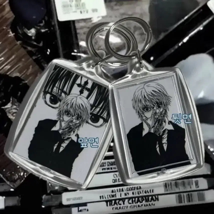 [BUNJANG] Hunter x Hunter Kurapika Keyring / 재고 1개) 헌터x헌터 헌터헌터 크라피카 증사 증명사진 키링 양도 굿즈