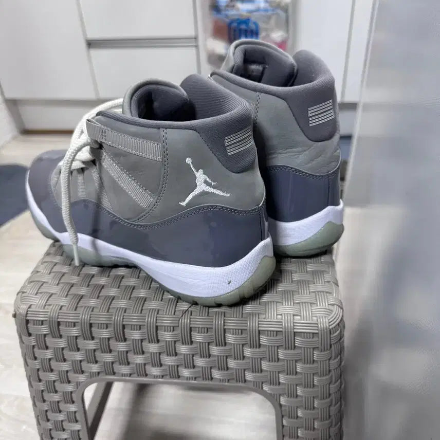 [BUNJANG] Air Jordan 11 Cool Grey (2021) 275 / 에어조던 11 쿨그레이(2021) 275