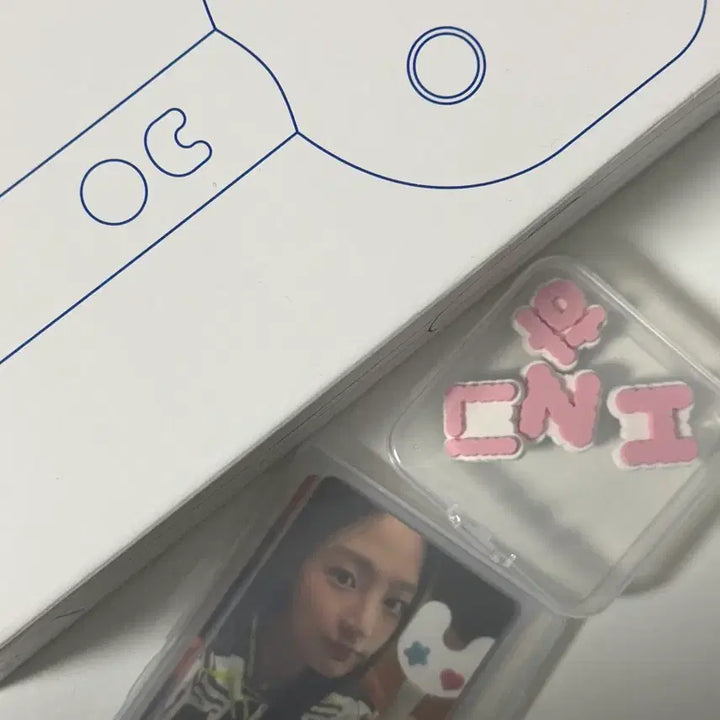 [BUNJANG] NewJeans Hanni Light Stick Parts Set / 뉴진스 빙키봉+하니파츠 세트 판매