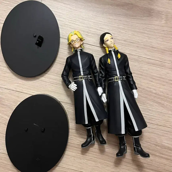 [BUNJANG] Tokyo Revengers Ran Rindou Figure Bundle Set / 도리벤 란 린도 피규어 일괄