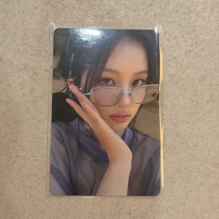 [BUNJANG] NMIXX Sullyoon STICK OUT Photocard / 엔믹스 설윤 STICK OUT 포토카드