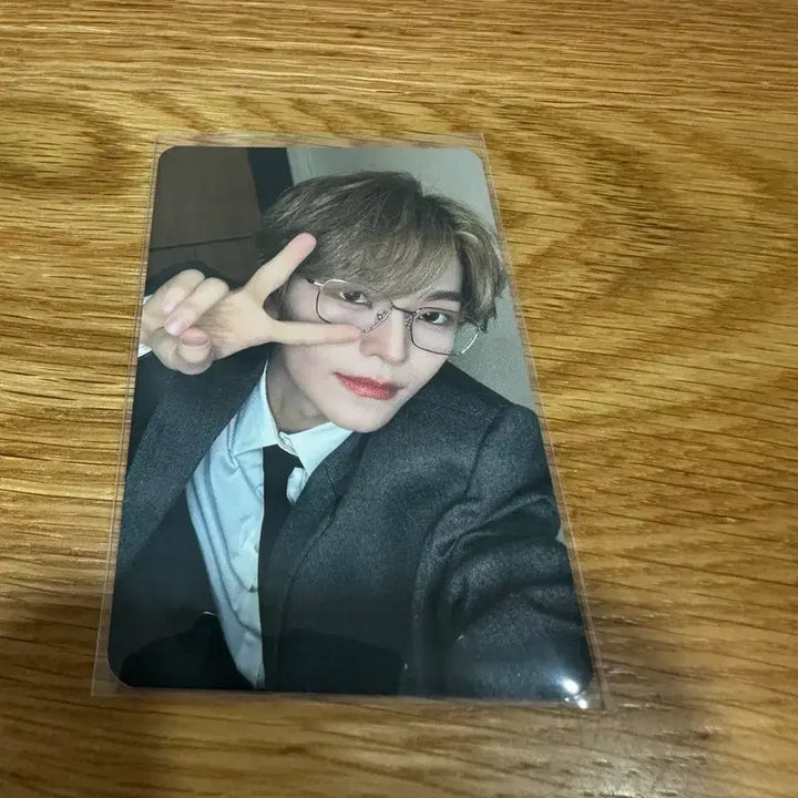[BUNJANG] Alpha Drive One Alpha Company ver. Shinlong Office Worker Photocard / 알파드라이브원 - 알파컴퍼니ver. 씬롱  회사원 (뮤직플랜트)