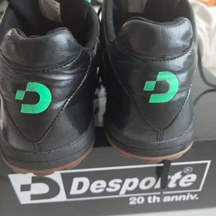 [BUNJANG] Desporte Tesa Lite 270 Soccer Shoes / 데스포르치 테사라이트 270