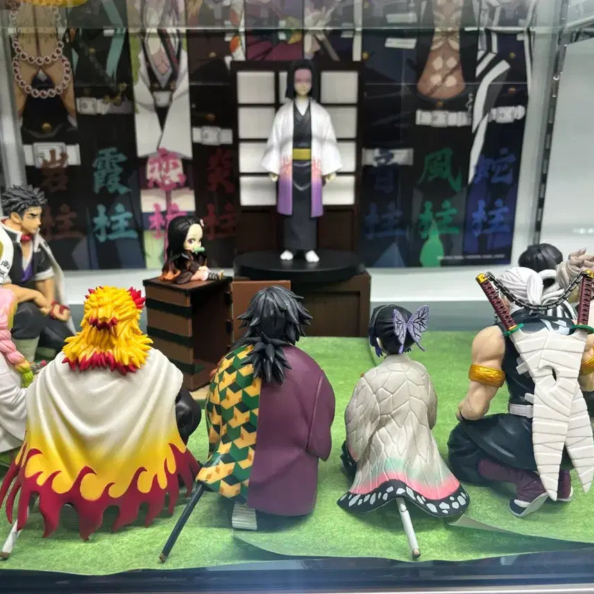 [BUNJANG] Demon Slayer Bundle Set Figure + Diorama + Nezuko / 귀멸의칼날 주협회 피규어+디오라마+네즈코 일괄 판매 주합의회