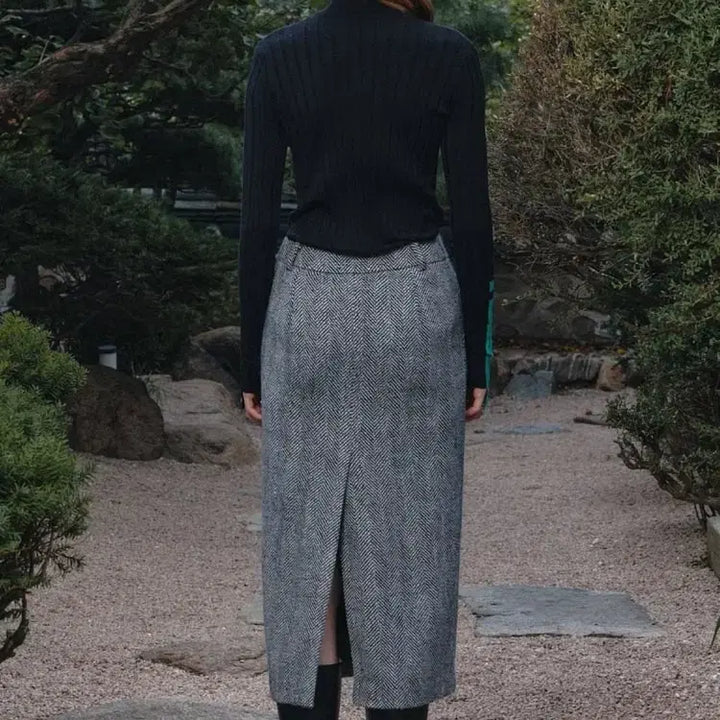 [BUNJANG] MUSEE SOPHIA Tweed Wool Long Skirt / 뮤제 MUSEE SOPHIA Tweed Wool Long Skirt