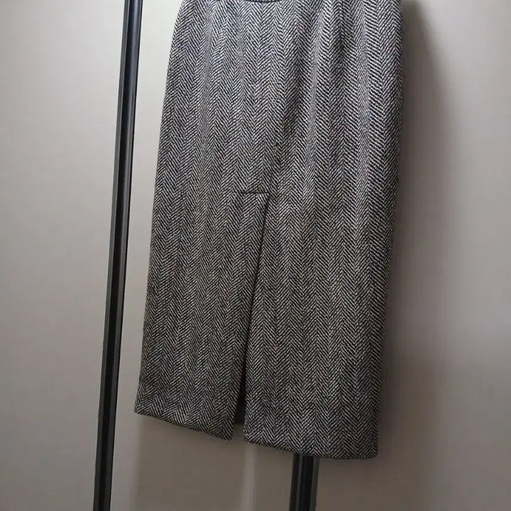 [BUNJANG] MUSEE SOPHIA Tweed Wool Long Skirt / 뮤제 MUSEE SOPHIA Tweed Wool Long Skirt
