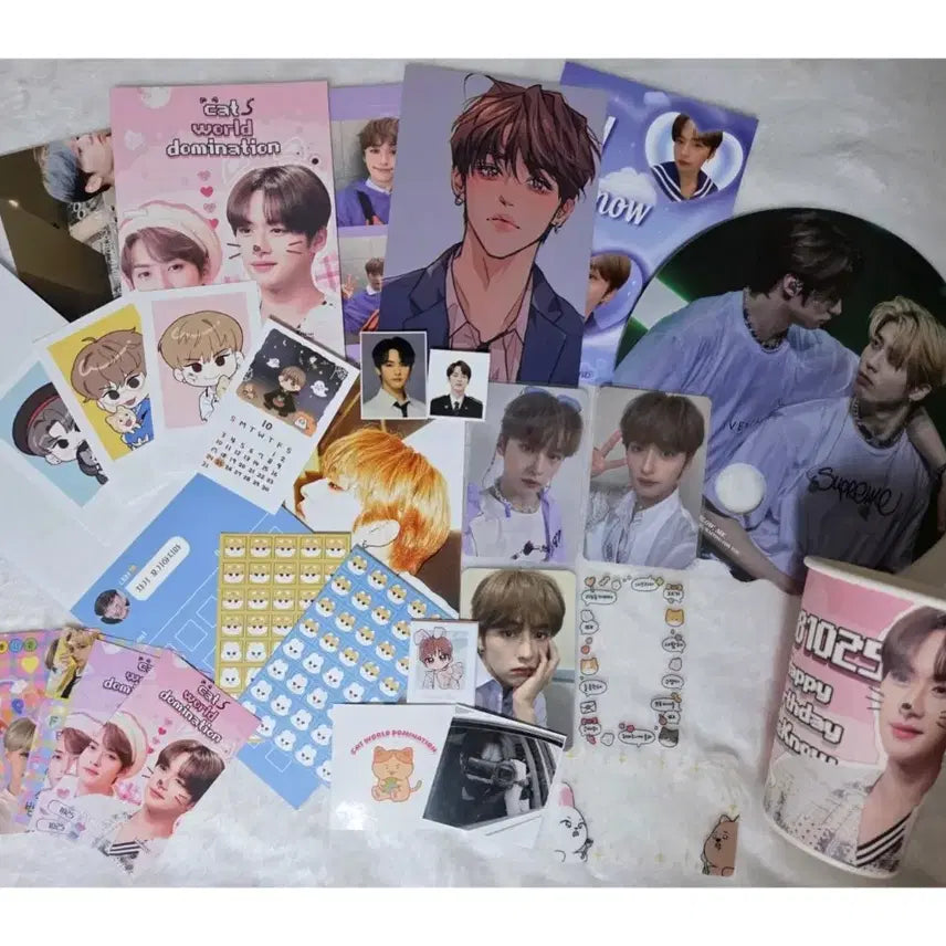 [BUNJANG] Stray Kids Lee Know 2021 Birthday Cafe Special Goods / 2021 리노 생카 특전 굿즈 비공굿 양도