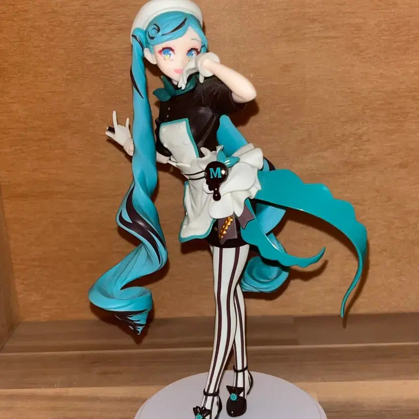 [BUNJANG] Hatsune Miku Patissier Figure / 하츠네 미쿠 파티시에 피규어