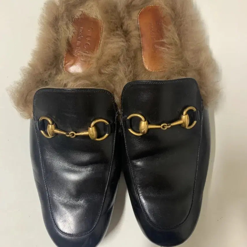 [BUNJANG] Gucci Fur Blooper Loafer / 구찌 퍼 블로퍼