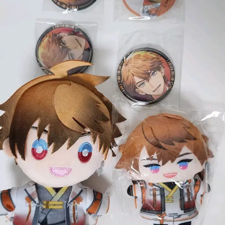 [BUNJANG] Nijisanji Kitami Yuusei Bundle Set Badge Doll / (일괄) 니지산지 3SKM 키타미 유우세이 굿즈 뱃지 누이 인형