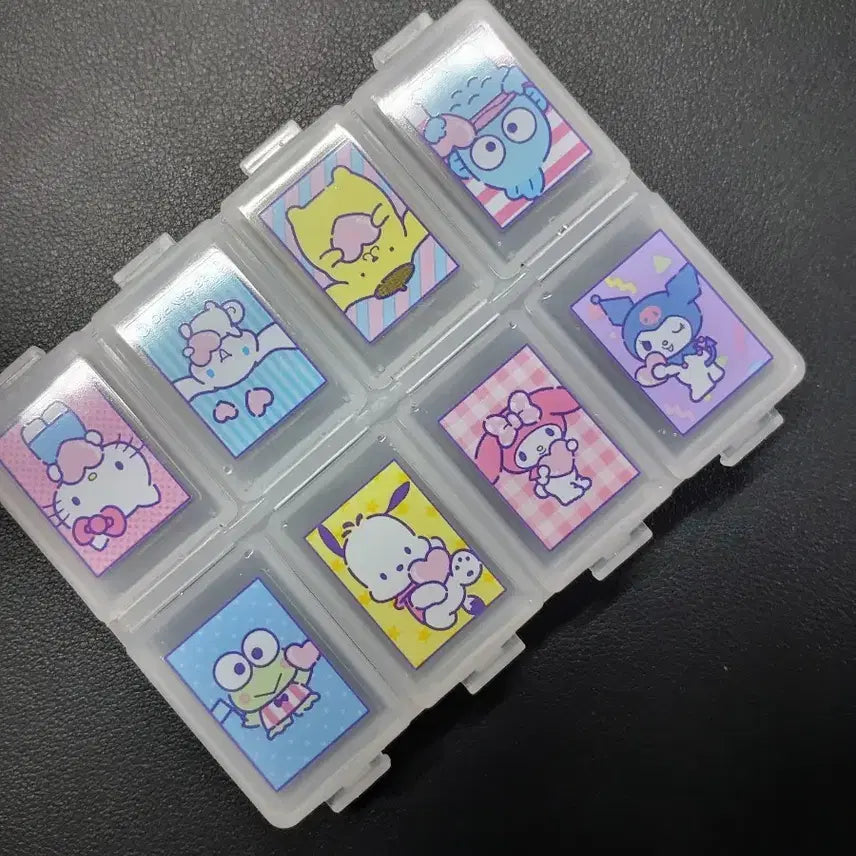 [BUNJANG] Sanrio Characters Pill Case / (3월18일까지할인)산리오 캐릭터 투명 약 보관함 필 케이스